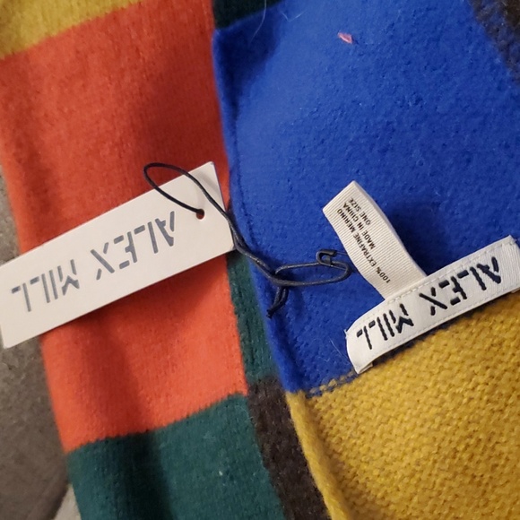 Alex Mill flash. $68 - Picture 2 of 9